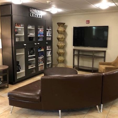 Candlewood Suites Fort Wayne - Nw By Ihg Exterior photo