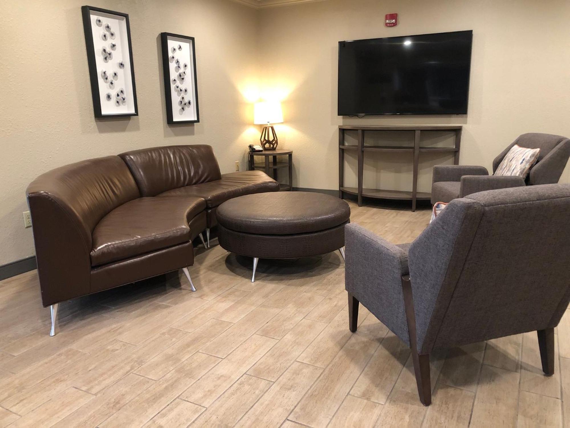 Candlewood Suites Fort Wayne - Nw By Ihg Exterior photo