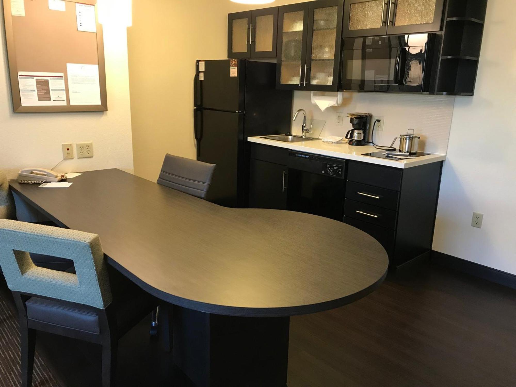 Candlewood Suites Fort Wayne - Nw By Ihg Exterior photo